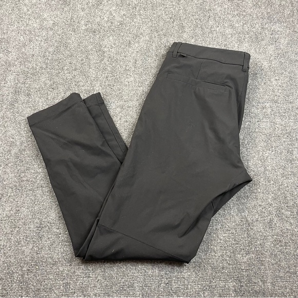 LULULEMON Mens Black Commission Part Classic Warpstreme 30” Pants size: 31